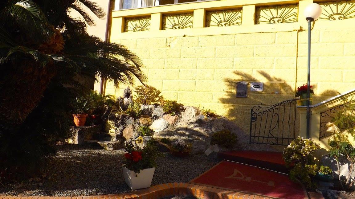 Hotel Azzurro Varazze Eksteriør billede